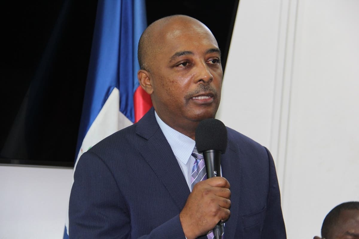 Haïti- éducation nationale - technologie: LE MINISTRE NESMY MANIGAT PERSISTE ET SIGNE 5